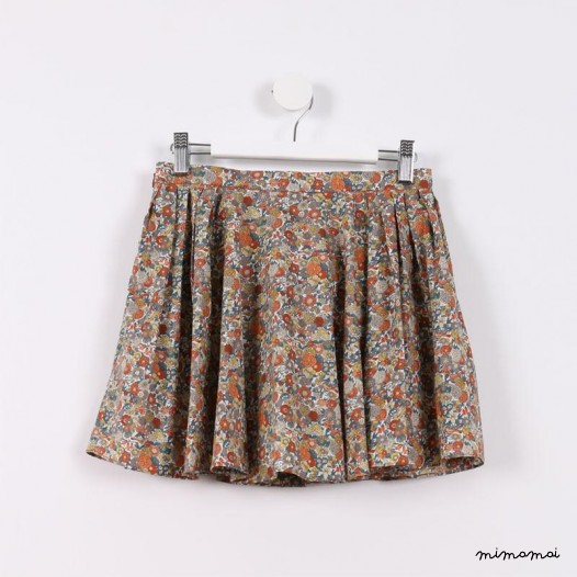 Flared Hem Skirt red leaves