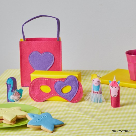 Pre-Filled Heart Design Party Bag