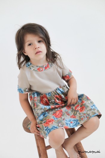 Linen summer dress with floral pattern