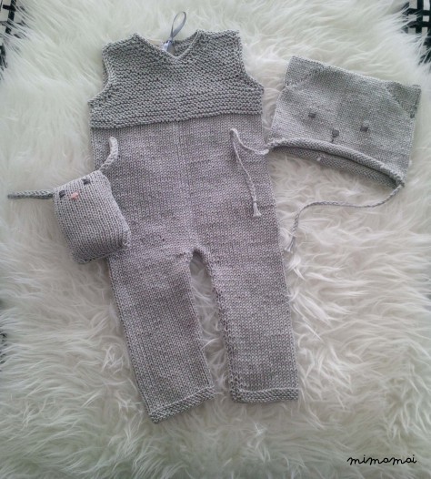 Baby romper, handmade knitwear of organic cotton, grey