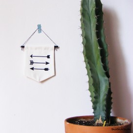 ARROWS wall flag