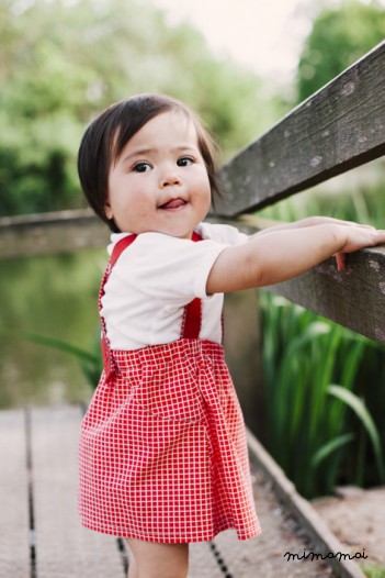 Baby skirt with cork straps