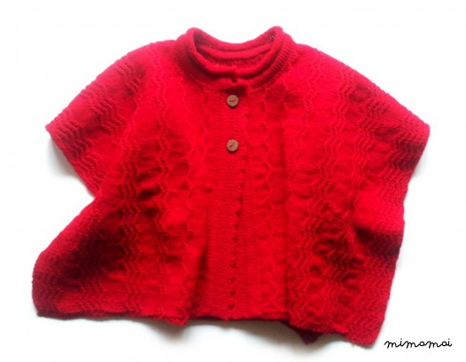 Girl's knitted lambswool cape/caplet/shawl/poncho