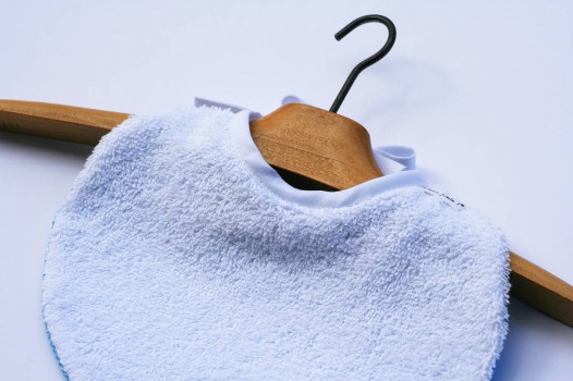 bavoir-chic-bais-blanc-verso