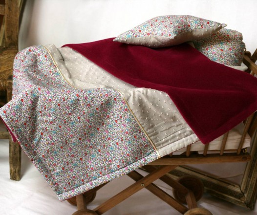 Couverture-bebe-enfant-framboise-brume-Liberty-polaire-6