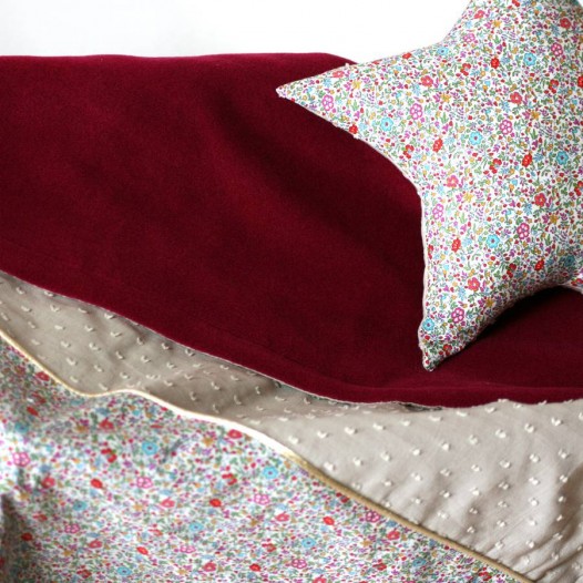 Couverture-bebe-enfant-framboise-brume-Liberty-polaire-7