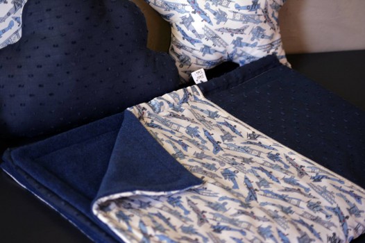 Couverture-bebe-Liberty-TomsJet-Polaire-bleu-toronto-5