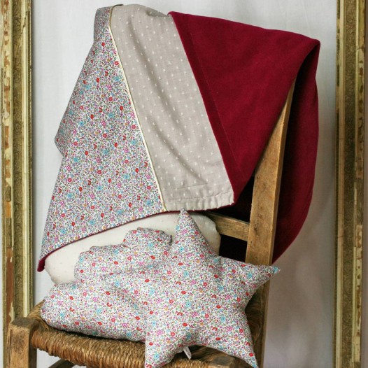 Couverture-bebe-enfant-framboise-brume-Liberty-polaire-9