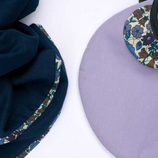 cadeau-maman-bebe-foulard-bavoir-poppy-bleu-3