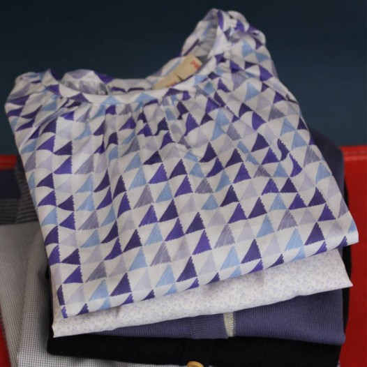 Blue_Triangles_Sq