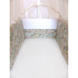 Tour de lit en Liberty Adelajda Multico et coton blanc d&eacute;houssable personnalisable