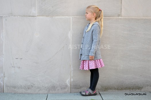 Girl's Cardigan/Merino Jacket/Hand-knitted Jacket