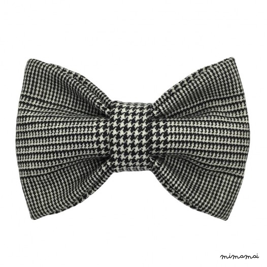 Child black and white bow tie, wool