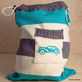 Borsa morbida maglia con tasca motivo auto in turchese, crema e grigio: 30x35cm