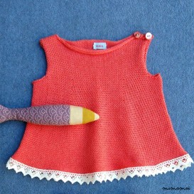 Canotta in cotone tricot color corallo con pizzo