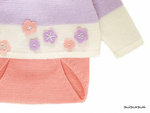 Maglia bambino insieme. Maglione, copertura del pannolino e protezione. Colori pastello.