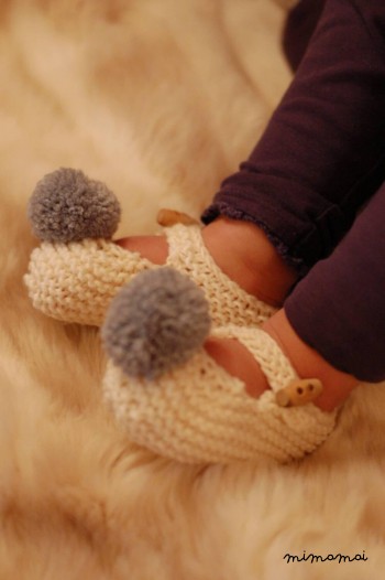 Baby shoes, newborn baby present, baby shower gift