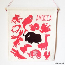 AMERICA WILDLIFE wall flag