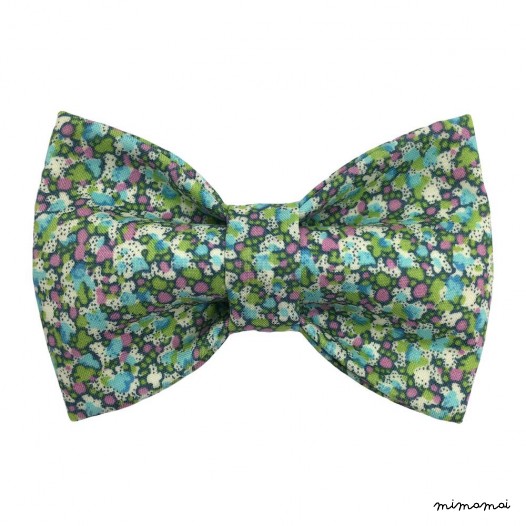 Child green "Liberty" pattern bow tie