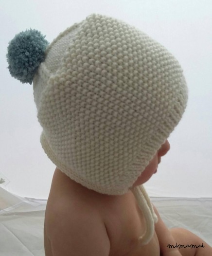 Baby bonnet, baby hat, baby wear, bonnet with pompom