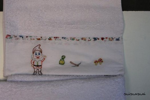 Snow White set 2 asciugamani bagnetto e mano, ricamato a mano, regalo di Natale