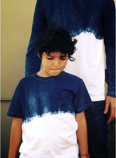 T-shirt dye blue&white