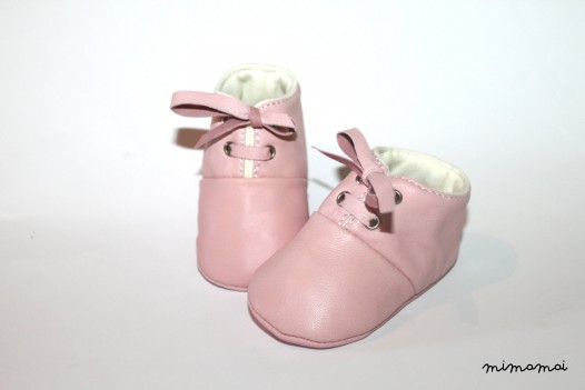 6 - 12 Months Slippers / Baby Shoes Lamb Leather Pastel Pink