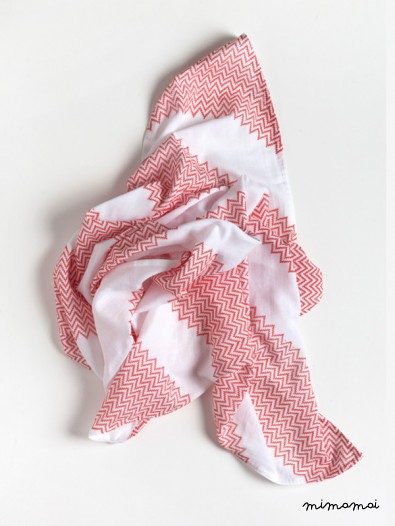 Frutto Swaddle Baby Blanket warm red
