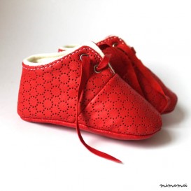 6-12 Months Slippers / Baby Shoes Lamb Leather No&euml;l Christmas RED