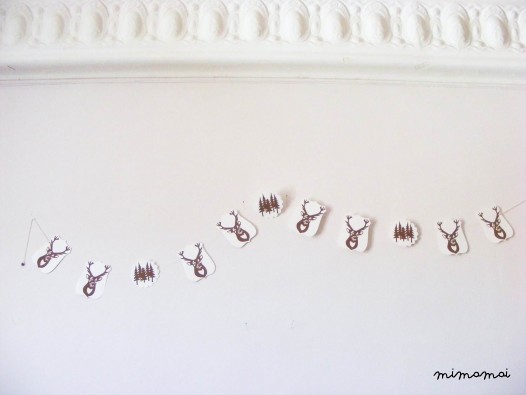 DEER & FOREST PAPER GARLAND