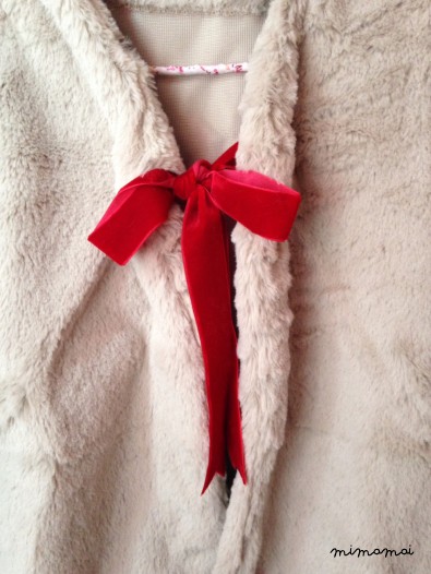 Girls Cardigan colour beige