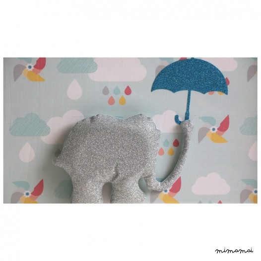 Cadre &eacute;l&eacute;phant et moulins &agrave; vent 50x50 cm