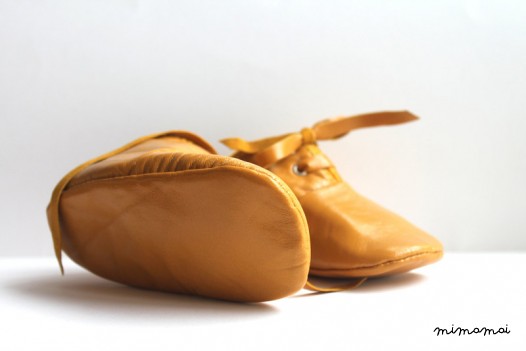 18-24 Months Slippers / Baby Shoes Lamb Leather Mustard