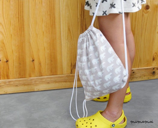 Zaino coulisse con motivo di orsi polari in blue &middot; Cotone organico con coulisse bag