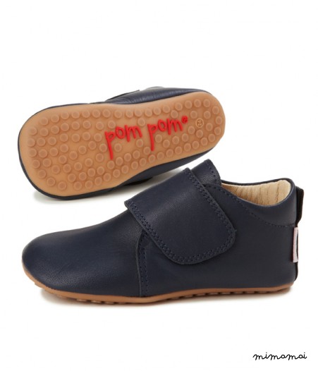 Baby shoes navy