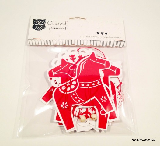 SCANDINAVIAN DALA HORSE PAPER GARLAND
