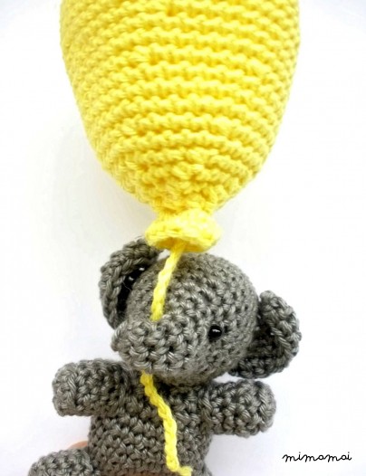 crochet elephant with balloon, elephant plush, elephant stuffed animal