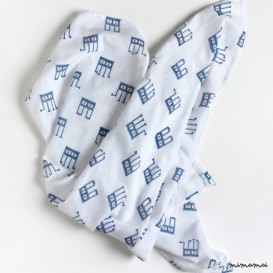 Frutto Swaddle Baby Blanket octopus