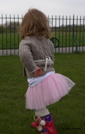 Girls' cardigan