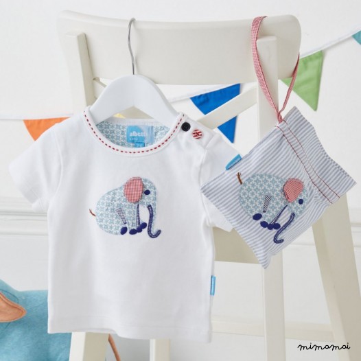 Elephant t-shirt in gift bag