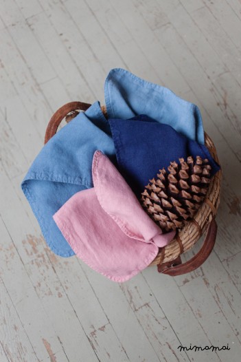 NAVY BLUE BURP CLOTH