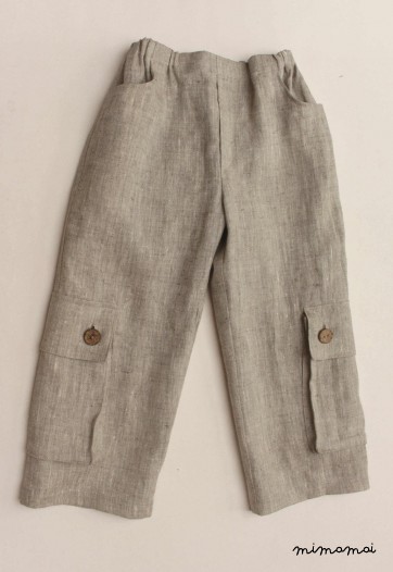 Linen bermudas with cargo pockets