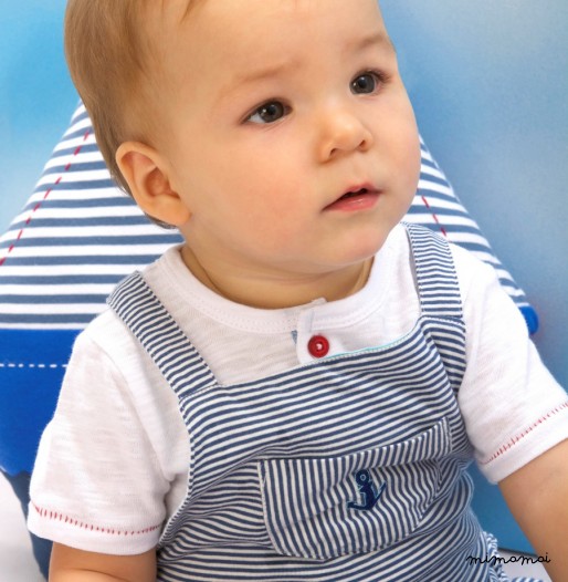 Embroidered Babyvest