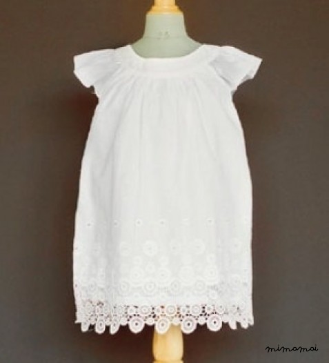 Dress 100% cotton... White dress... Dress classic... Embroidered dress
