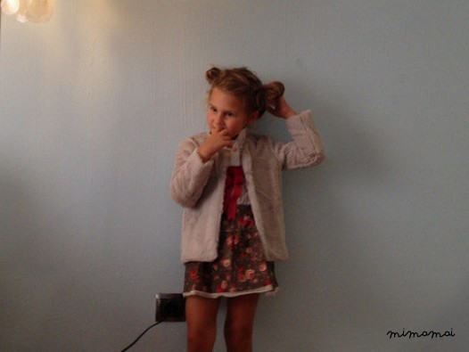 Girls Cardigan colour beige