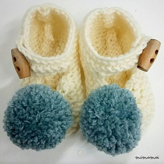 Baby shoes, newborn baby present, baby shower gift