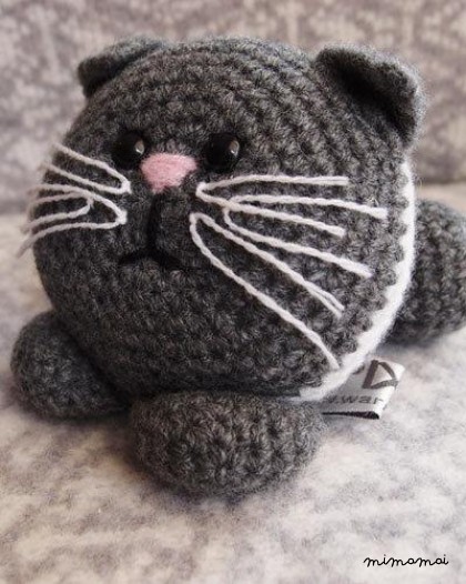 KITTEN AMIGURUMI CROCHET KIT