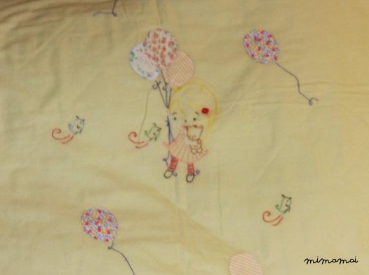 Applique baby girl's blanket, hand embroidered,handmade