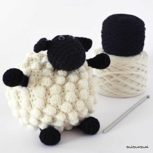 LUXURY BOBBLE SHEEP AMIGURUMI CROCHET KIT