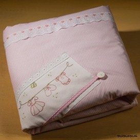 hand embroidered baby girl's blanket &Eta;appy clothes horses light rose and white